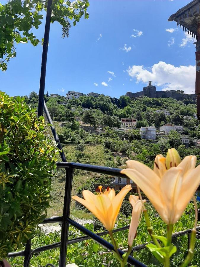 Gjirokastër Grandpa'S Home מראה חיצוני תמונה