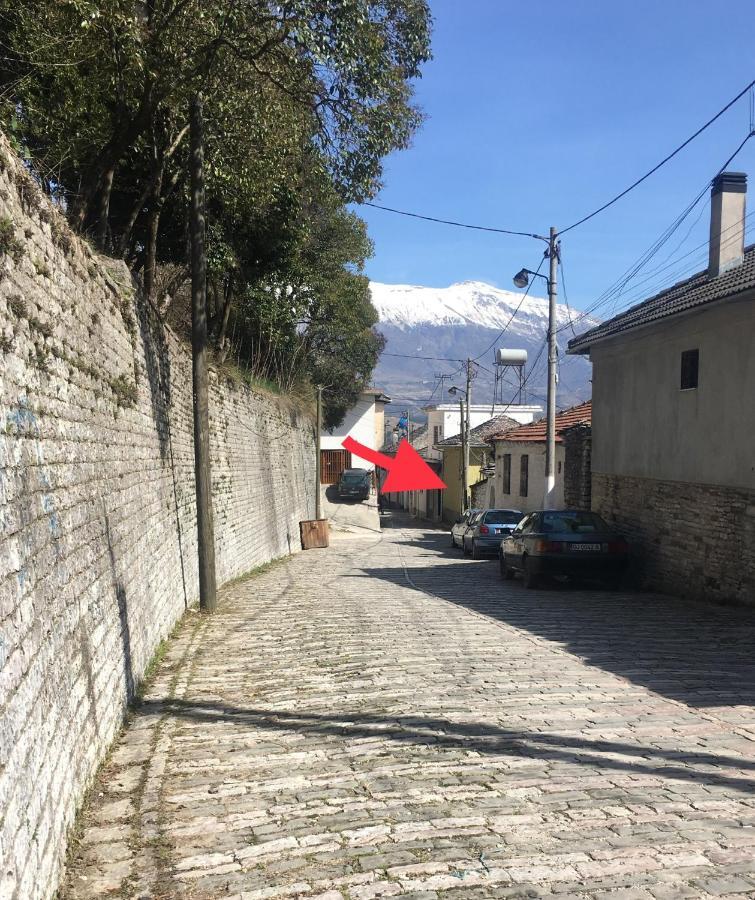 Gjirokastër Grandpa'S Home מראה חיצוני תמונה